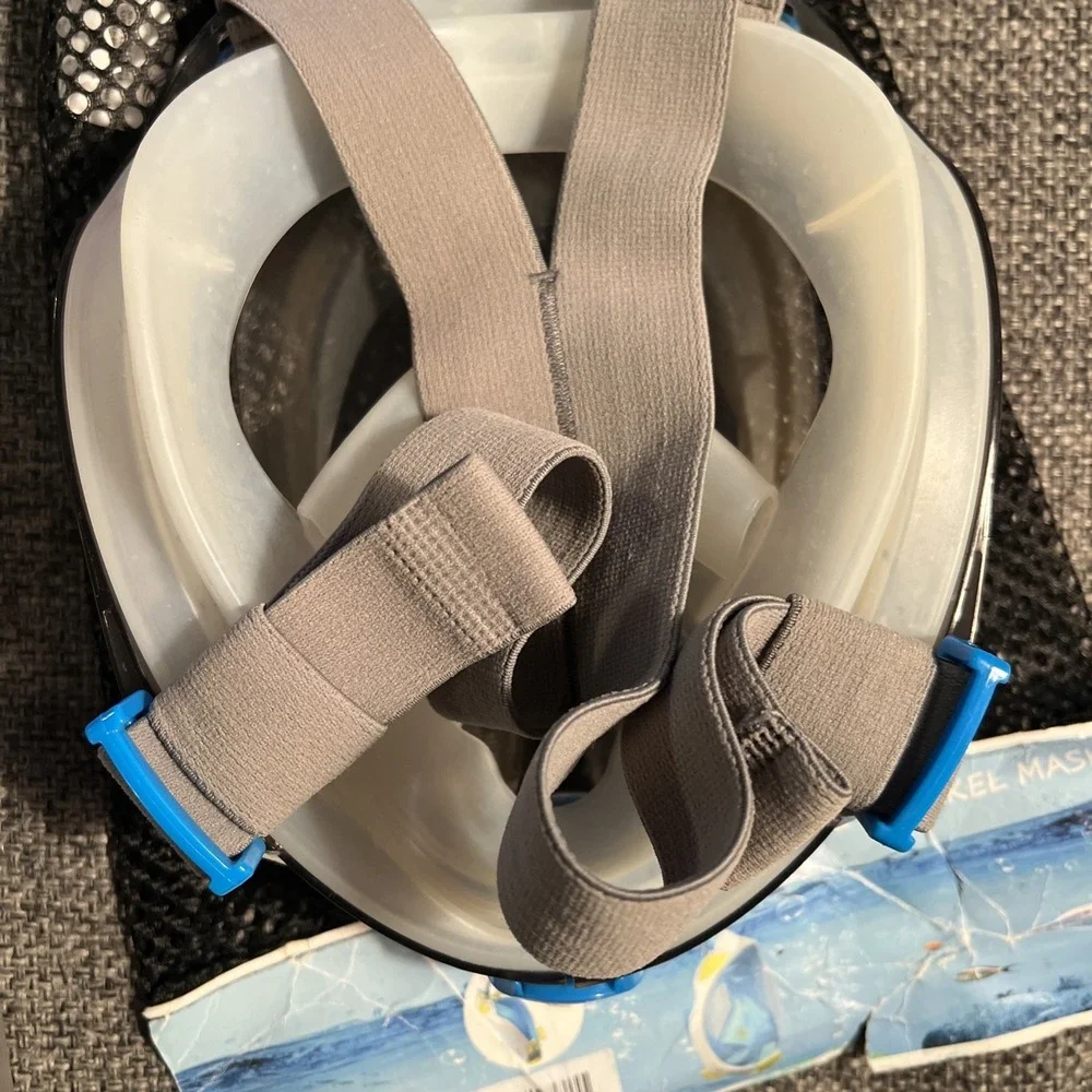 Free Breath Revolutionary Full‎ Dry Snorkeling Mask 180 Vision L/XL